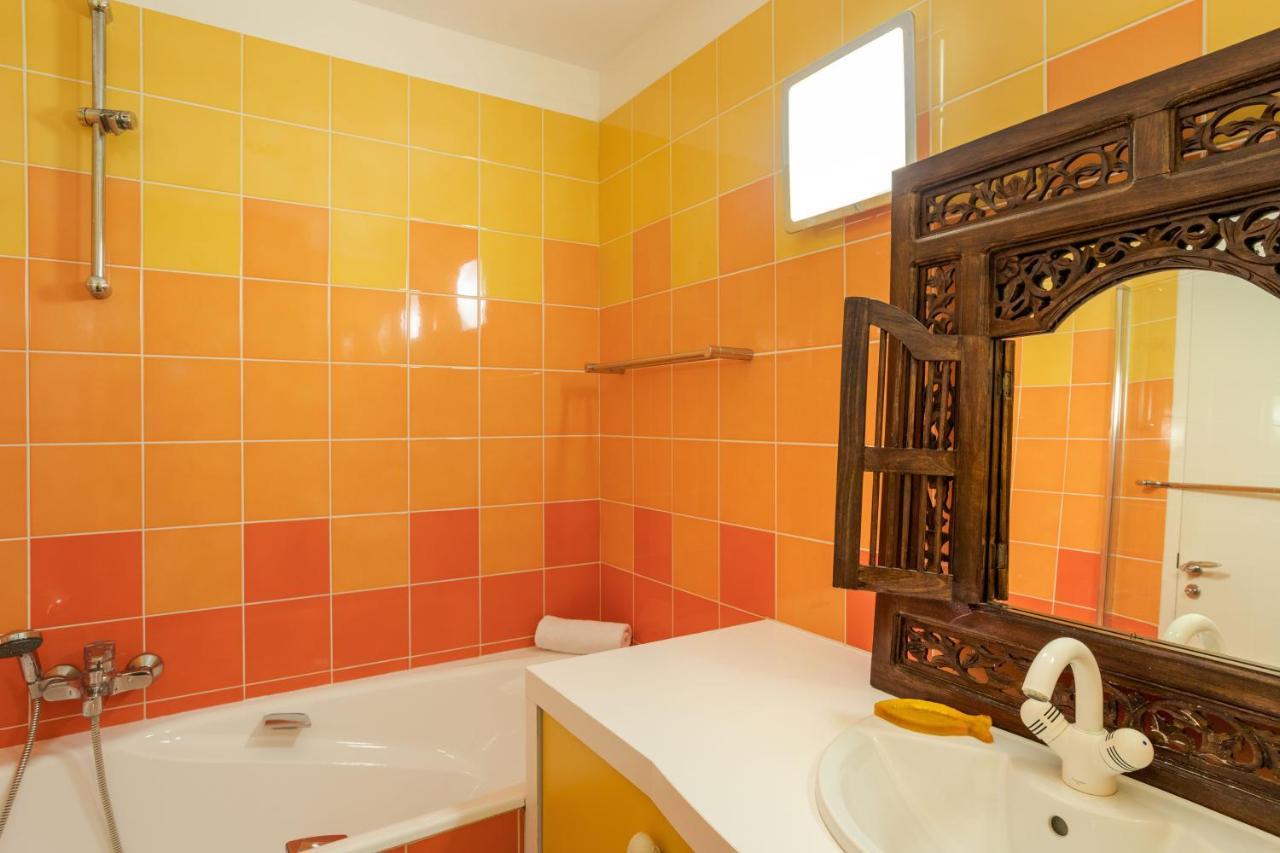 L'Ambassadeur - Magnifique Appartement Dans L'Ancien Hotel Ar Vro سانت كاست-لو-غيلدو المظهر الخارجي الصورة