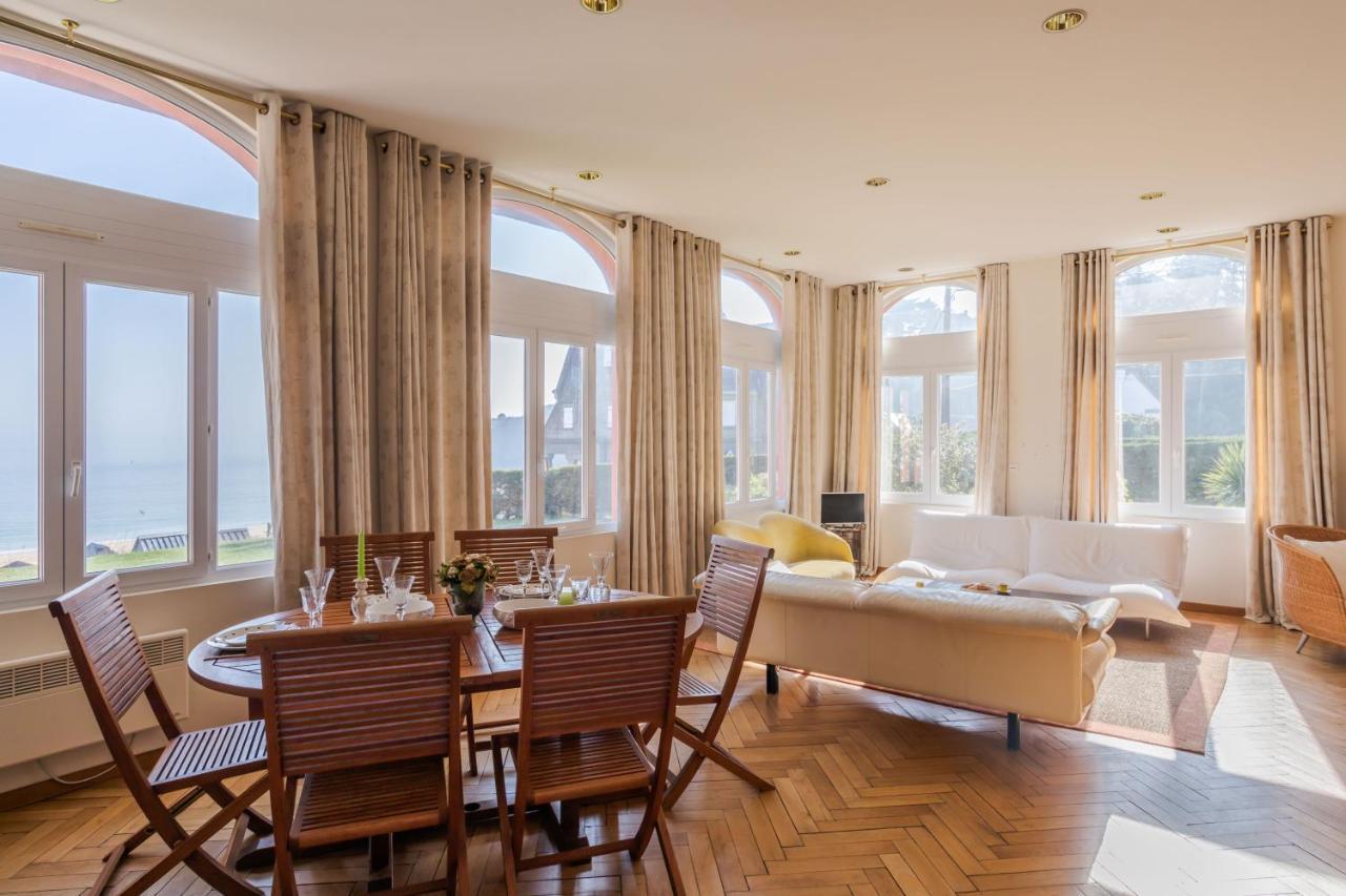 L'Ambassadeur - Magnifique Appartement Dans L'Ancien Hotel Ar Vro سانت كاست-لو-غيلدو المظهر الخارجي الصورة